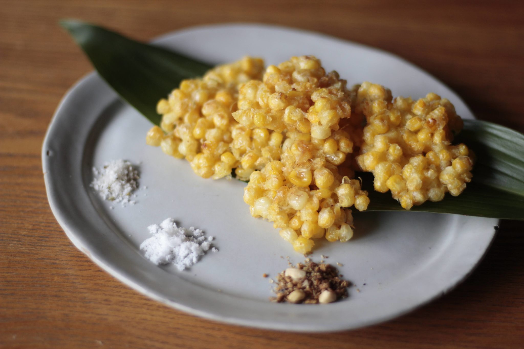 とうもろこしのかき揚げ