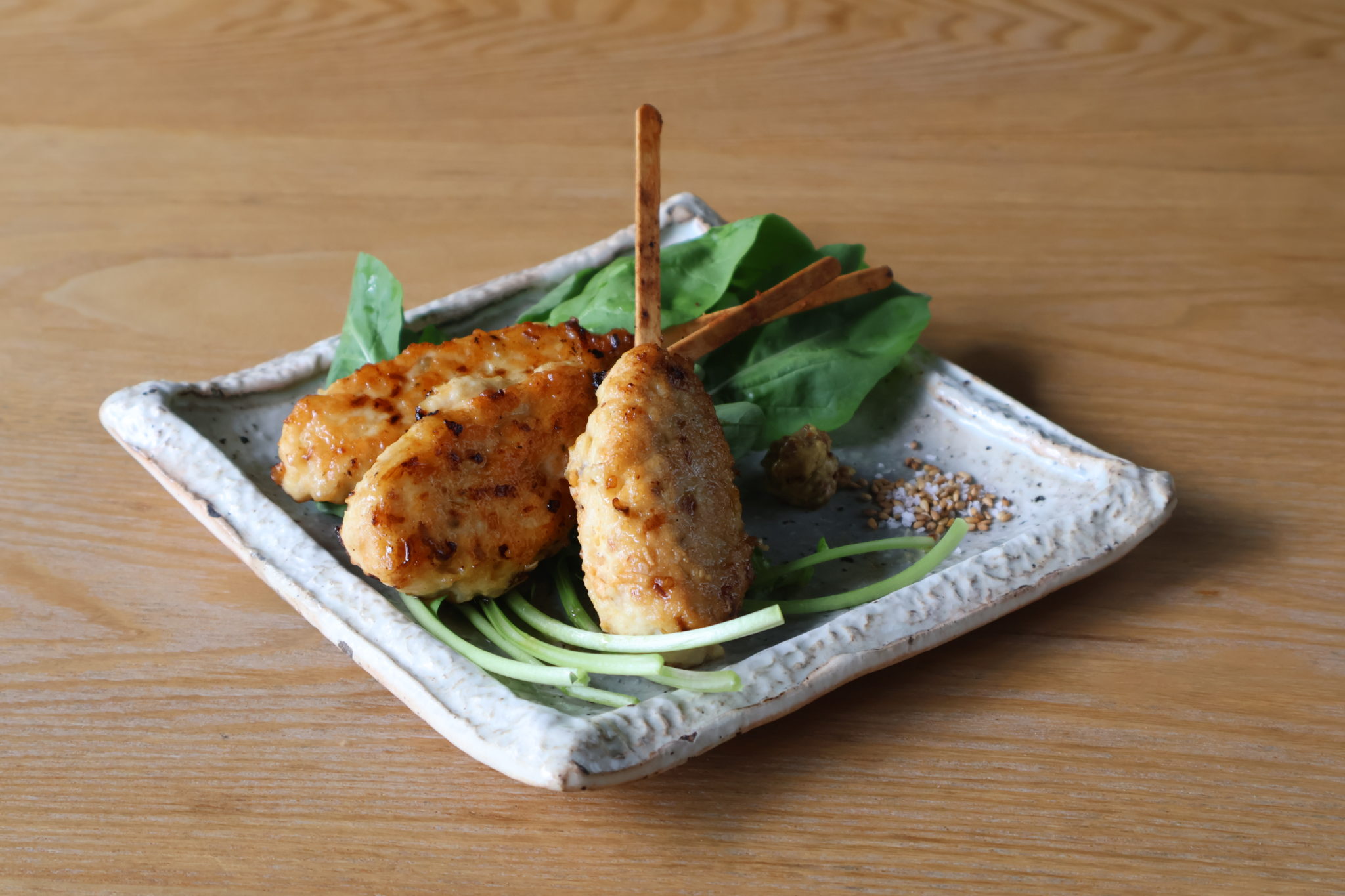 金ごまの鶏つくね