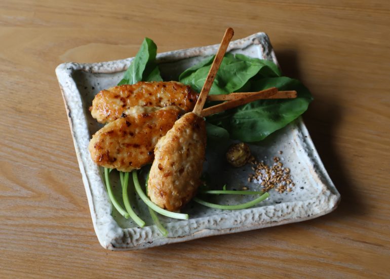 金ごまの鶏つくね