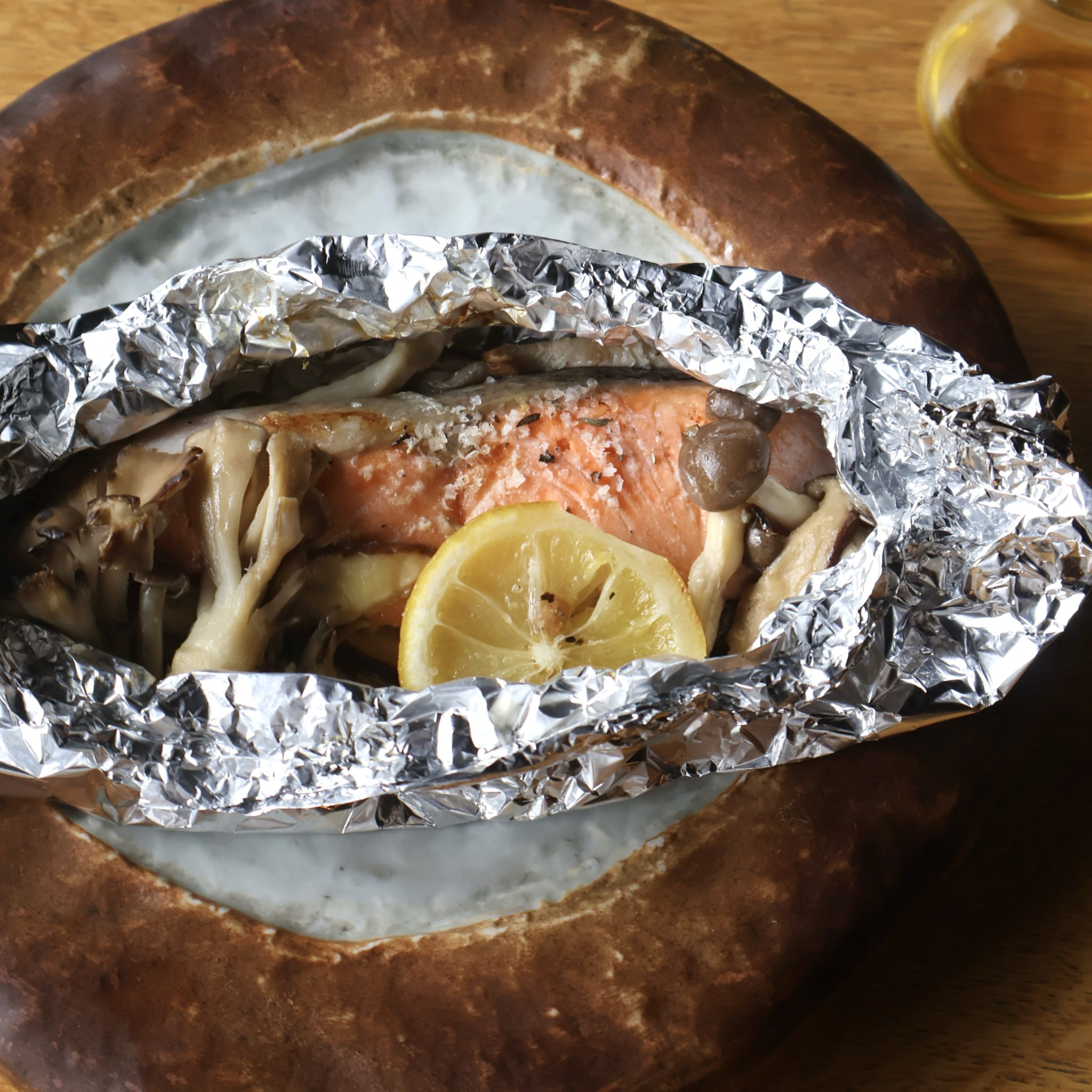 秋鮭とキノコのホイル焼き