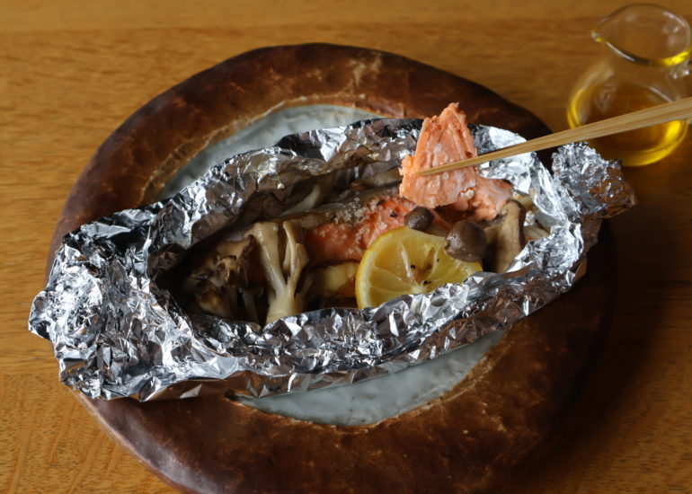 秋鮭とキノコのホイル焼き